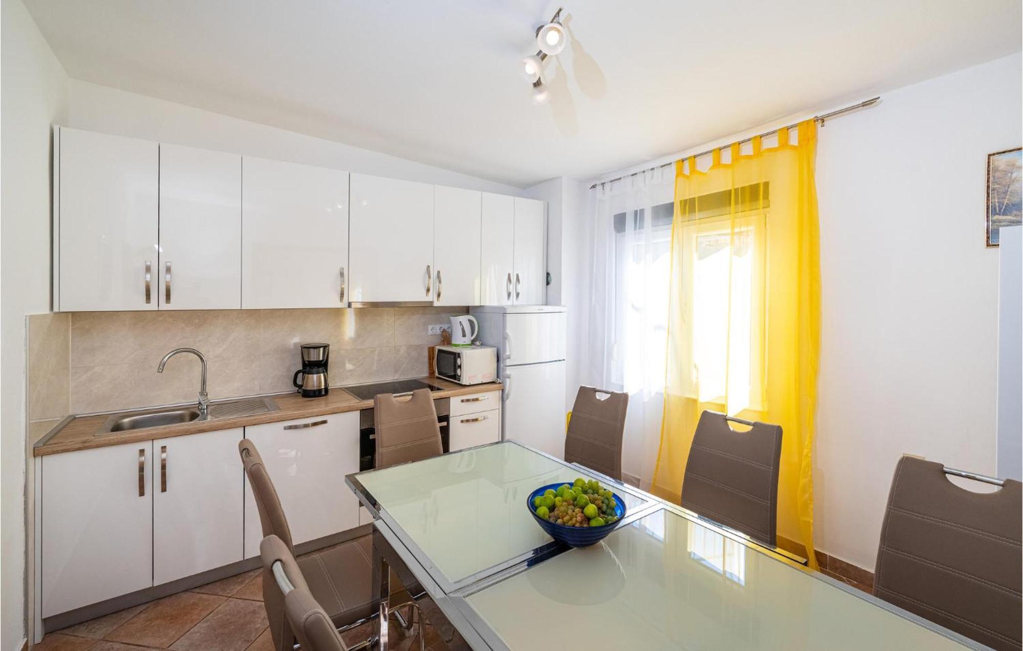 Beautiful Home In Rovanjska With Wifi Exterior foto