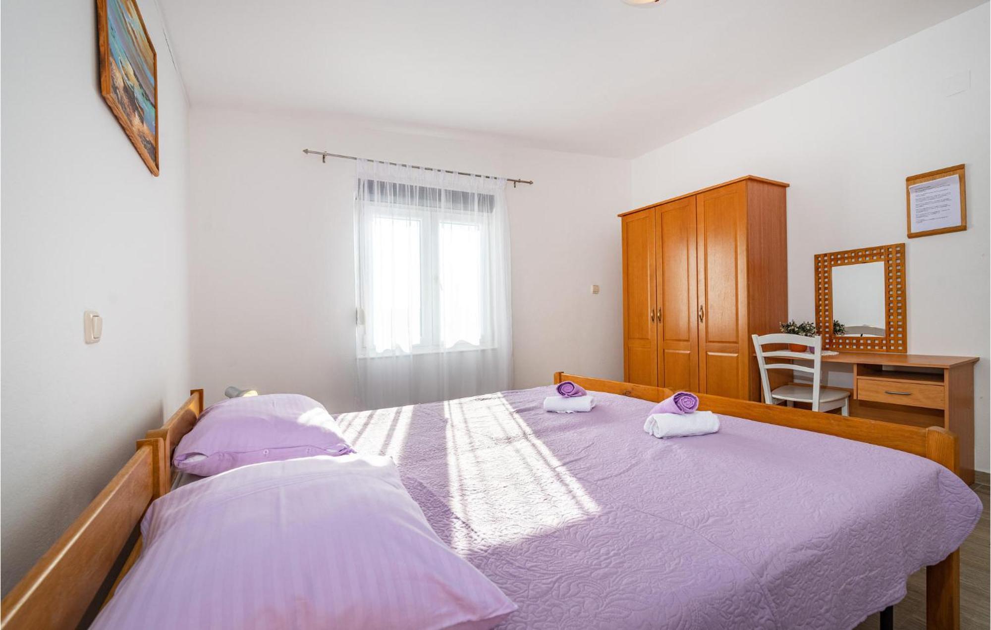 Beautiful Home In Rovanjska With Wifi Exterior foto